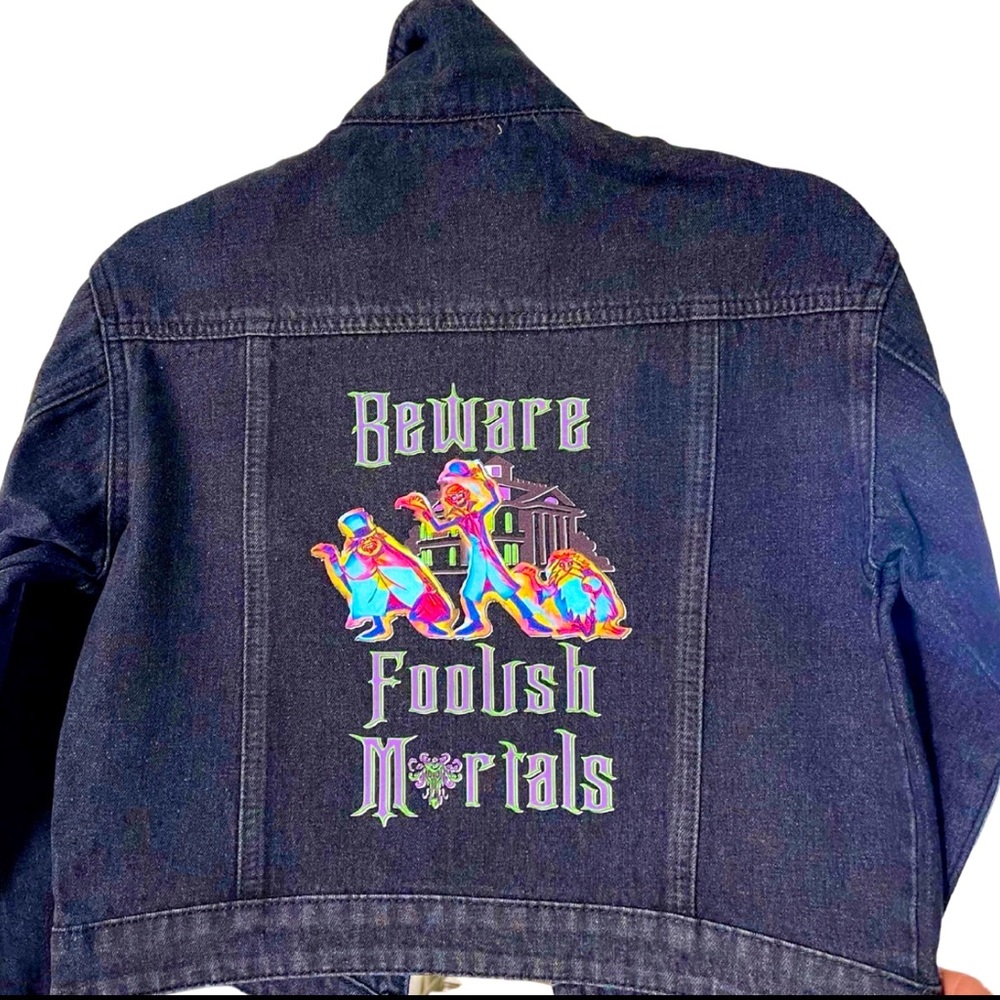 Disney The Haunted Mansion HitchHiking Ghosts Jean Jacket Beware Foolish Mortals
